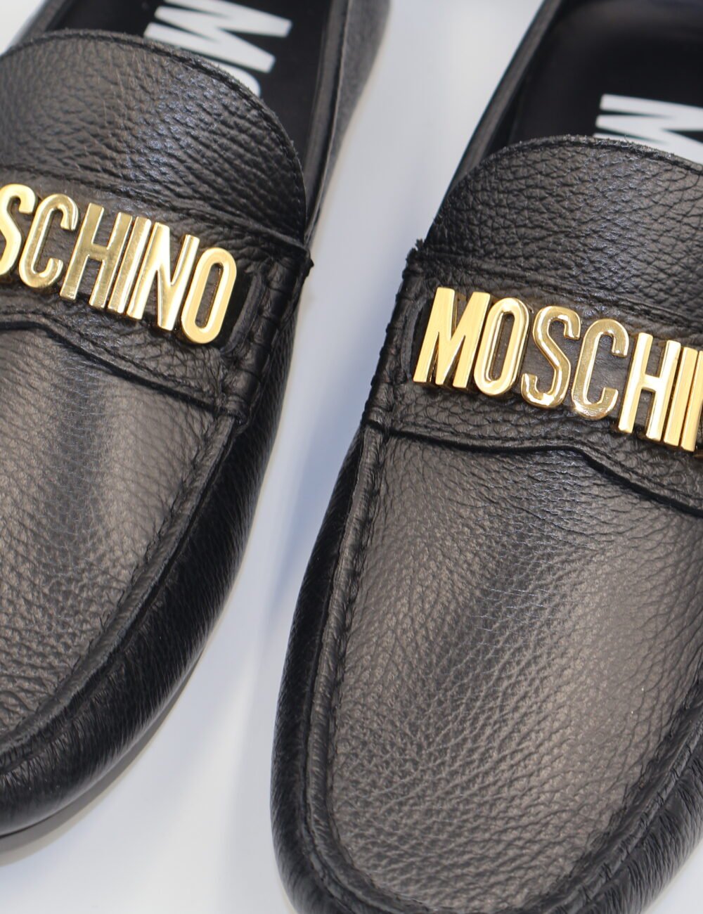 Moschino- Mocasines con placa del logo - Image 4