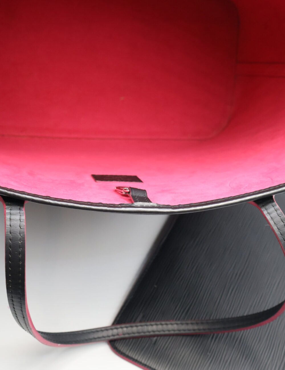 LOUIS VUITTON - NEVERFULL EPI MM BLACK/ HOT PINK - Image 4