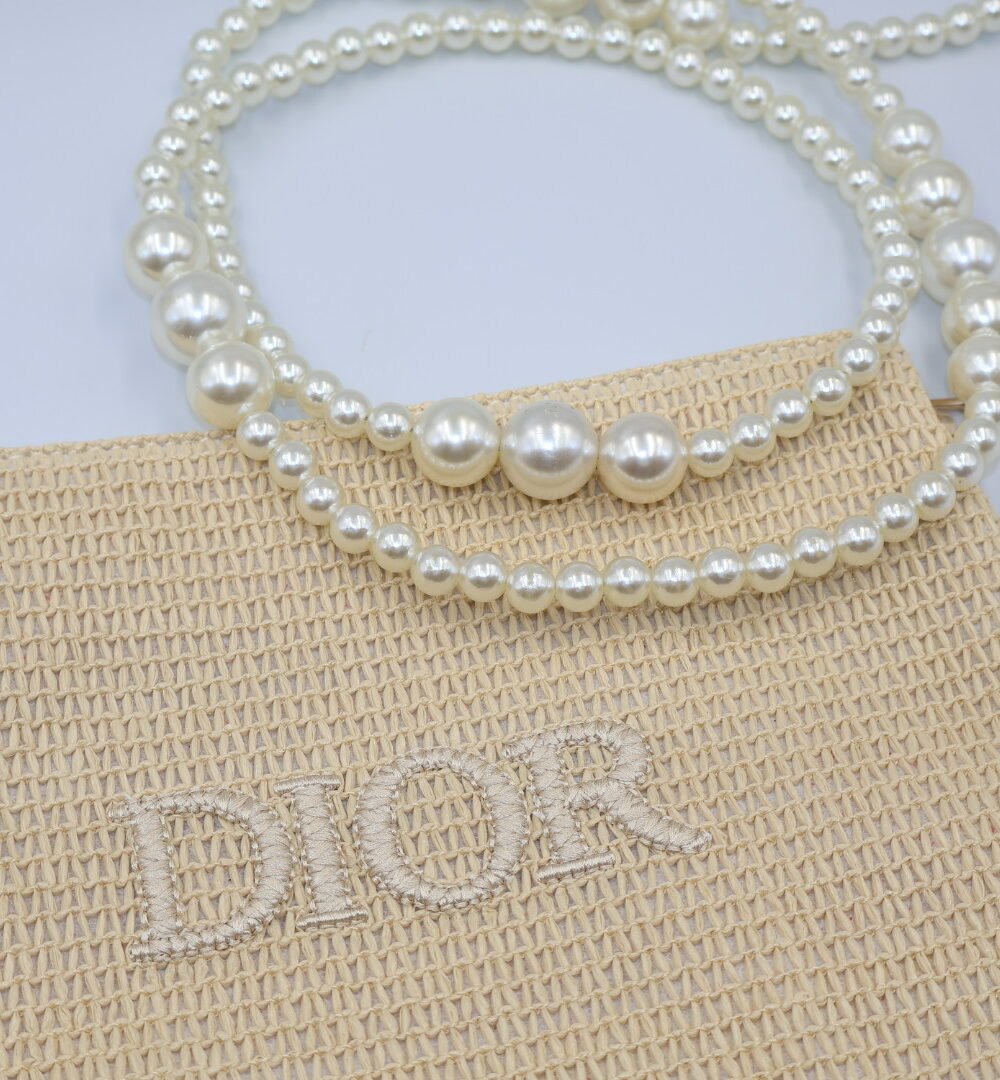 C. DIOR - CROSSBODY RAFIA BORDADA