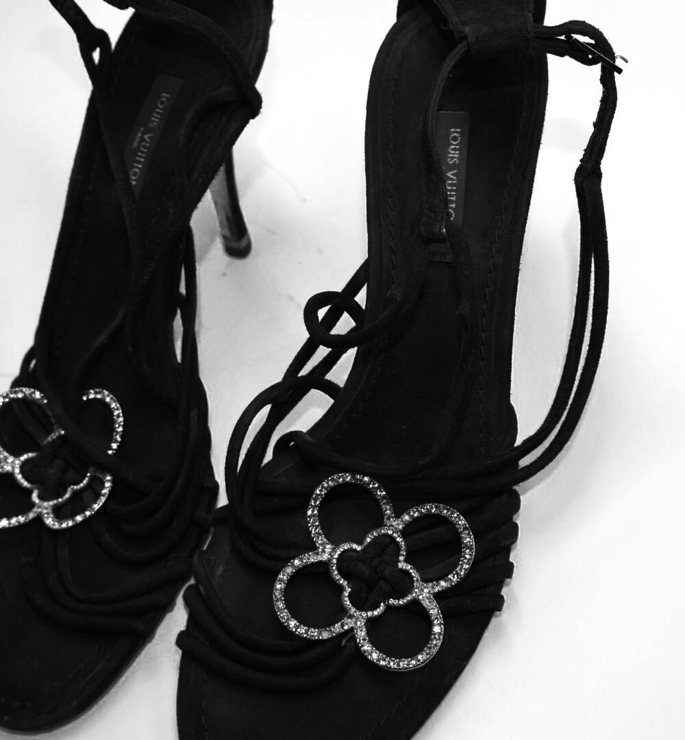 LOUIS VUITTON - CRYSTAL FLOWER - Image 5