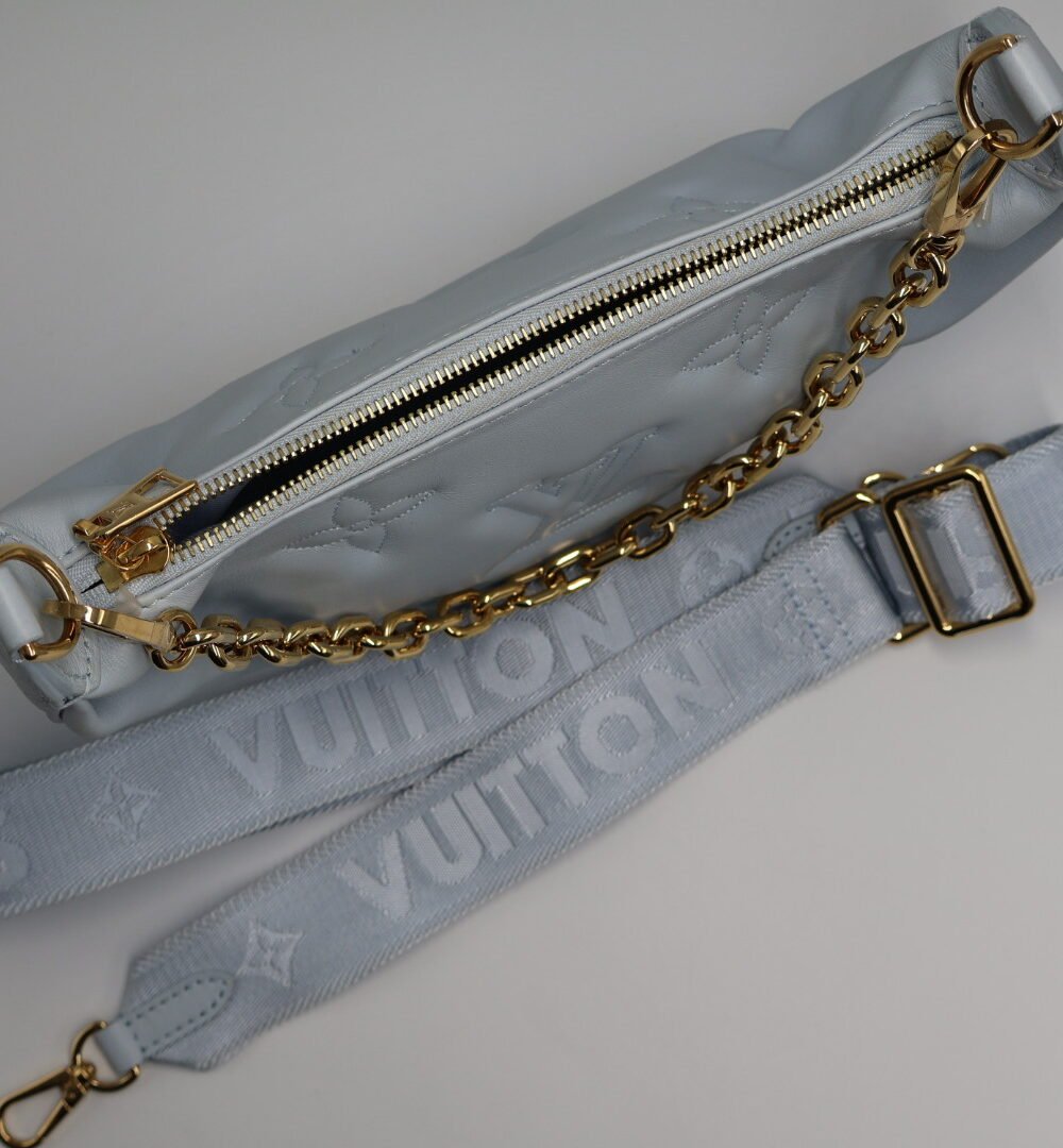 LOUIS VUITTON - GLACIER BLUE BUBBLEGRAM - Image 2