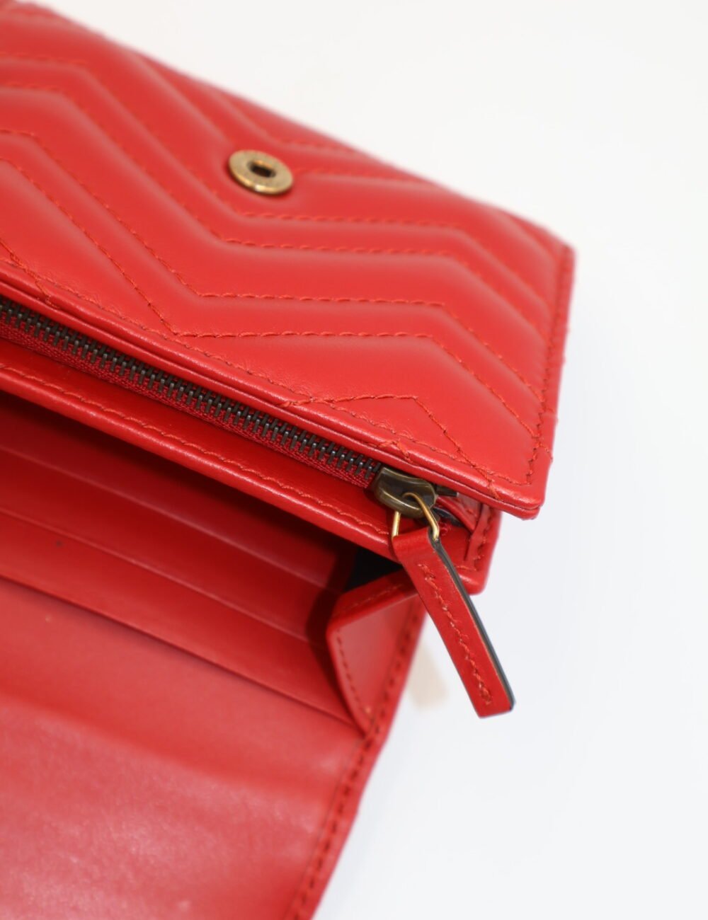 GUCCI - MARMONT WALLET RED - Image 9