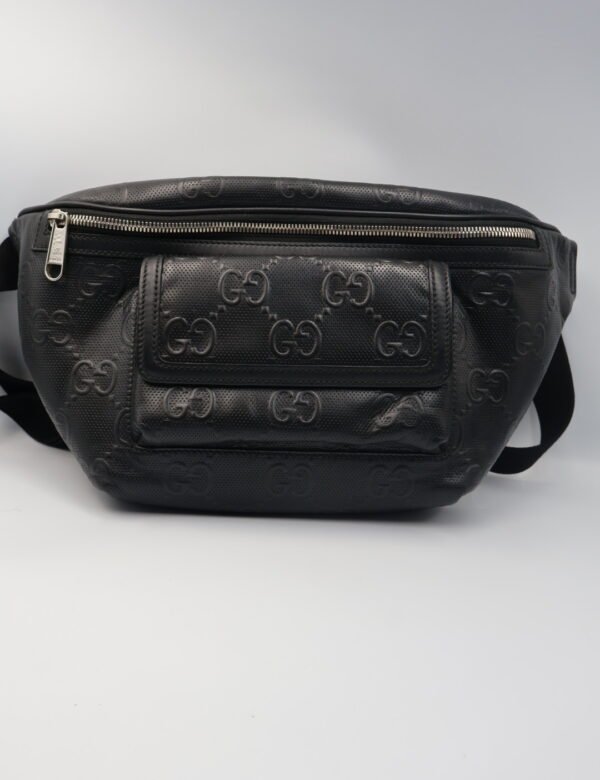 GUCCI-CANGURERA EN RELIEVE NEGRO