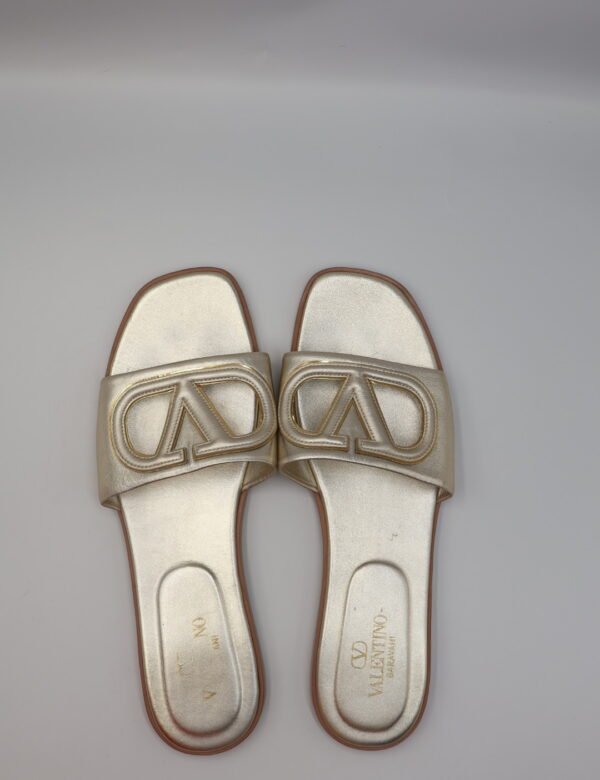 VALENTINO-SANDALIAS COLOR DORADO