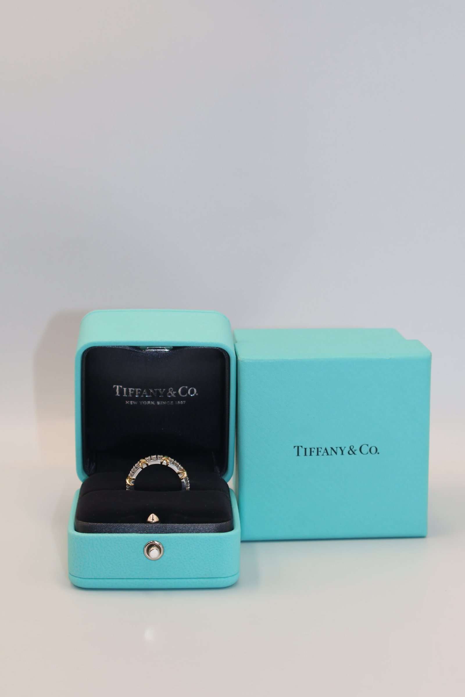 TIFFANI & CO - ANILLO