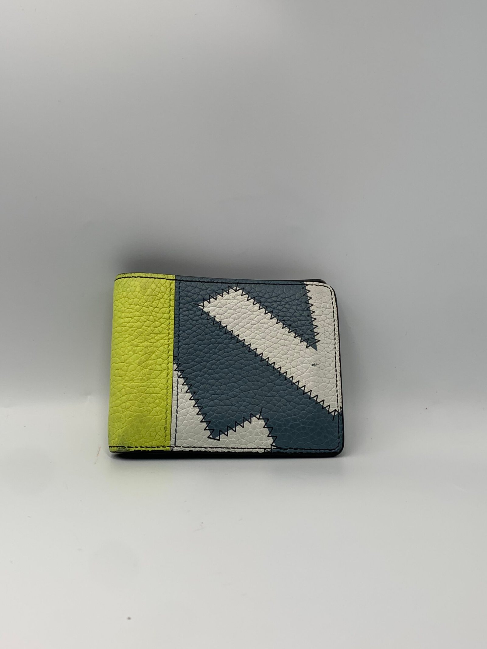 LOUIS VUITTON- SLENDER WALLET