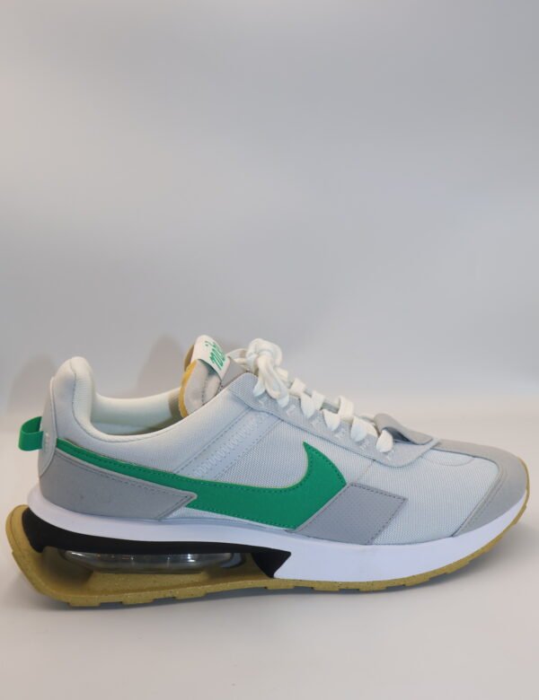 NIKE - TENIS AIR MAX PRE-DAY