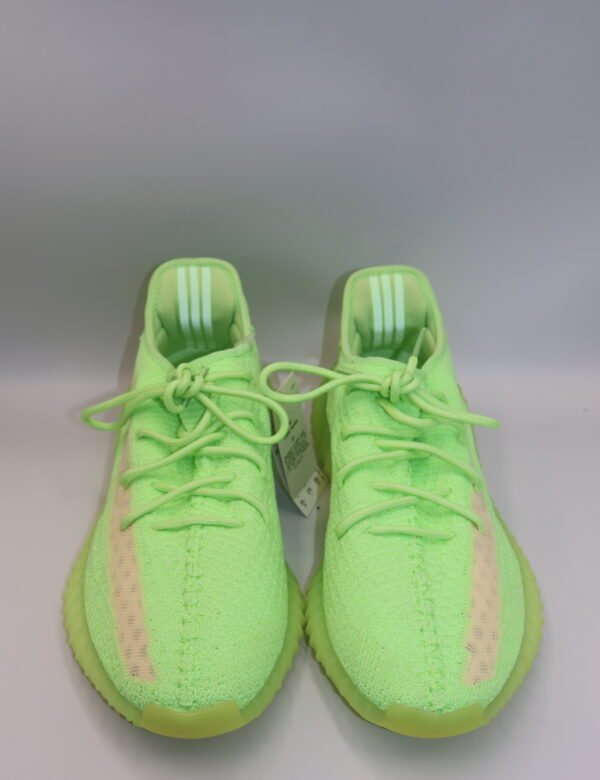 ADIDAS - TENIS YEEZY BOST