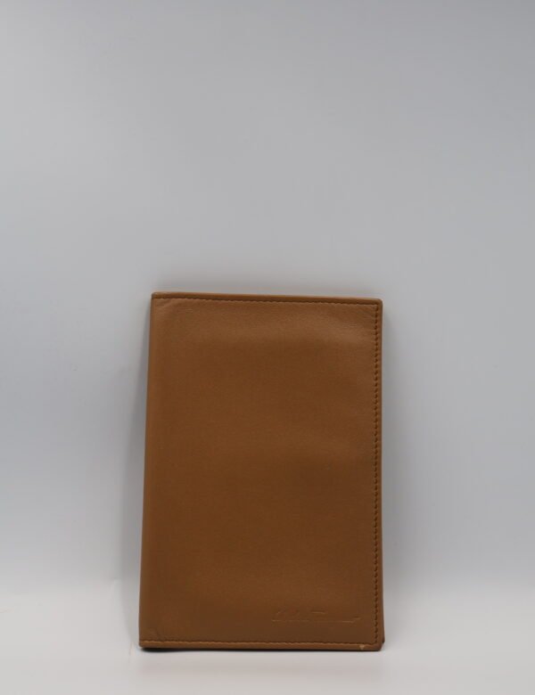 SALVATORE FERRAGAMO - FUNDA PASAPORTE