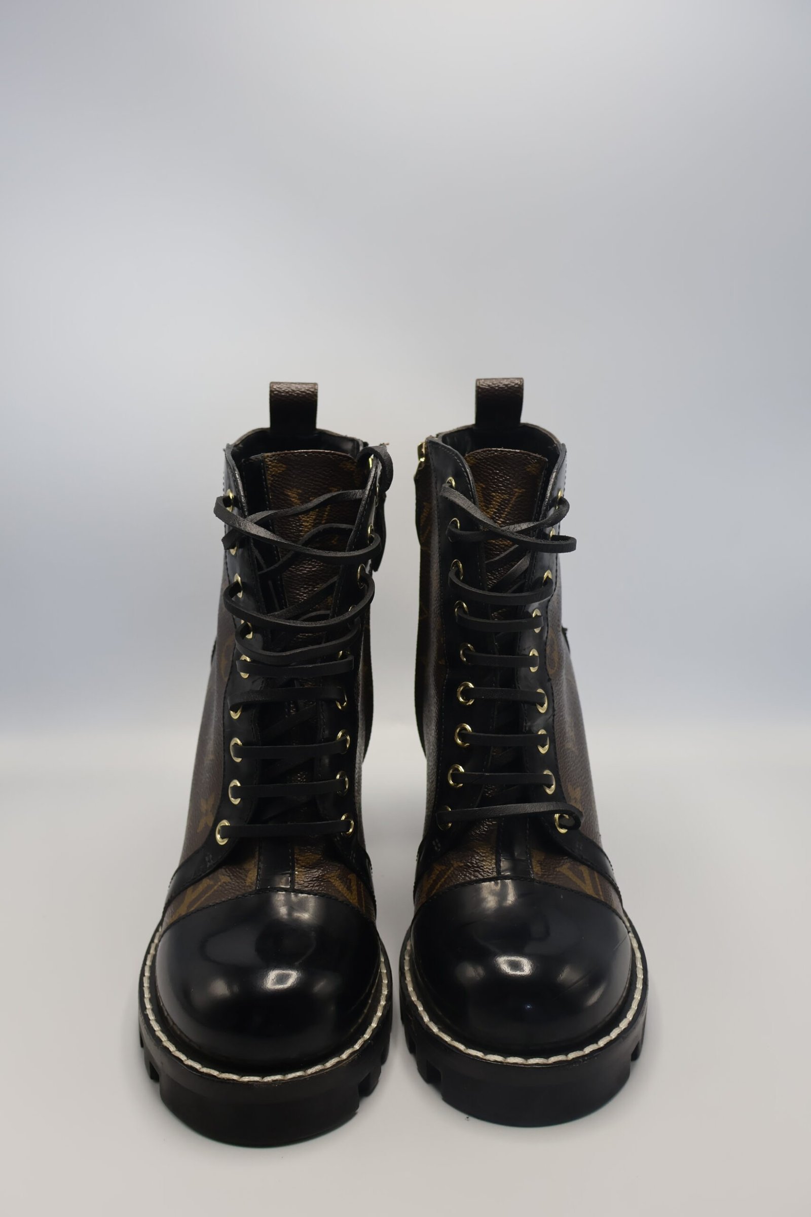 LOUIS VUITTON - BOTINES STAR TRAIL