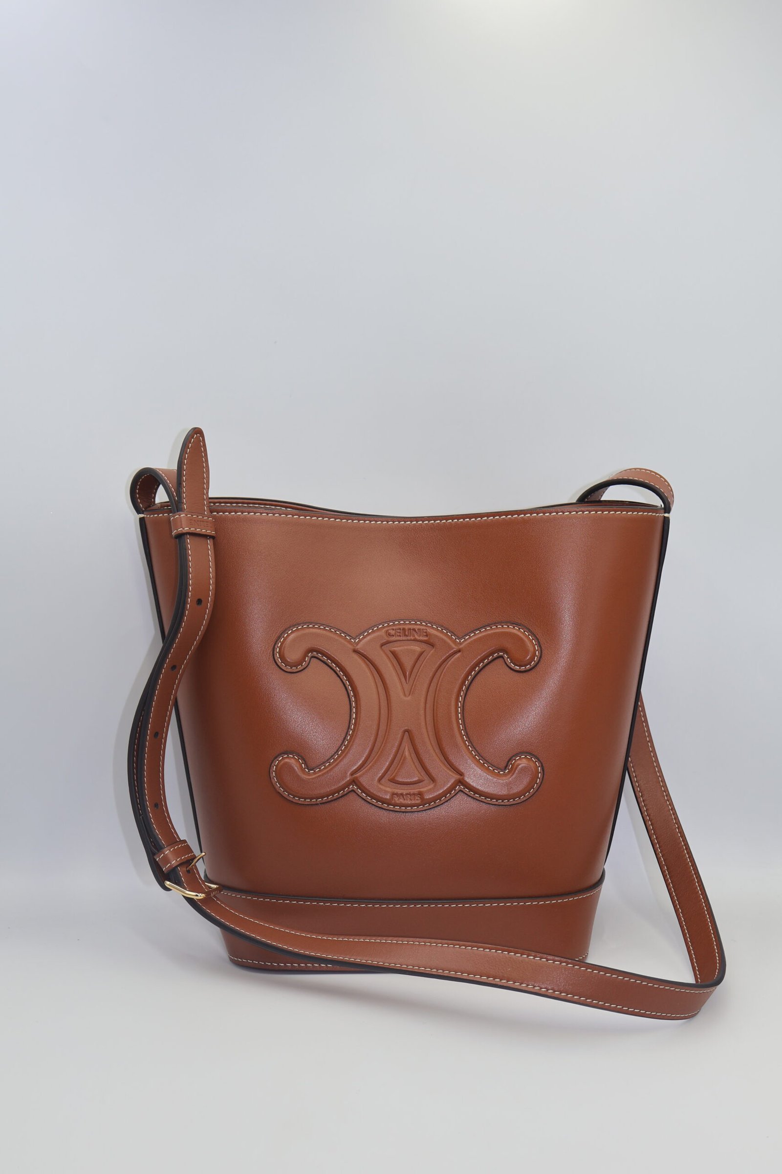 CELINE - BOLSO BUCKET CUIR TRIOPHE