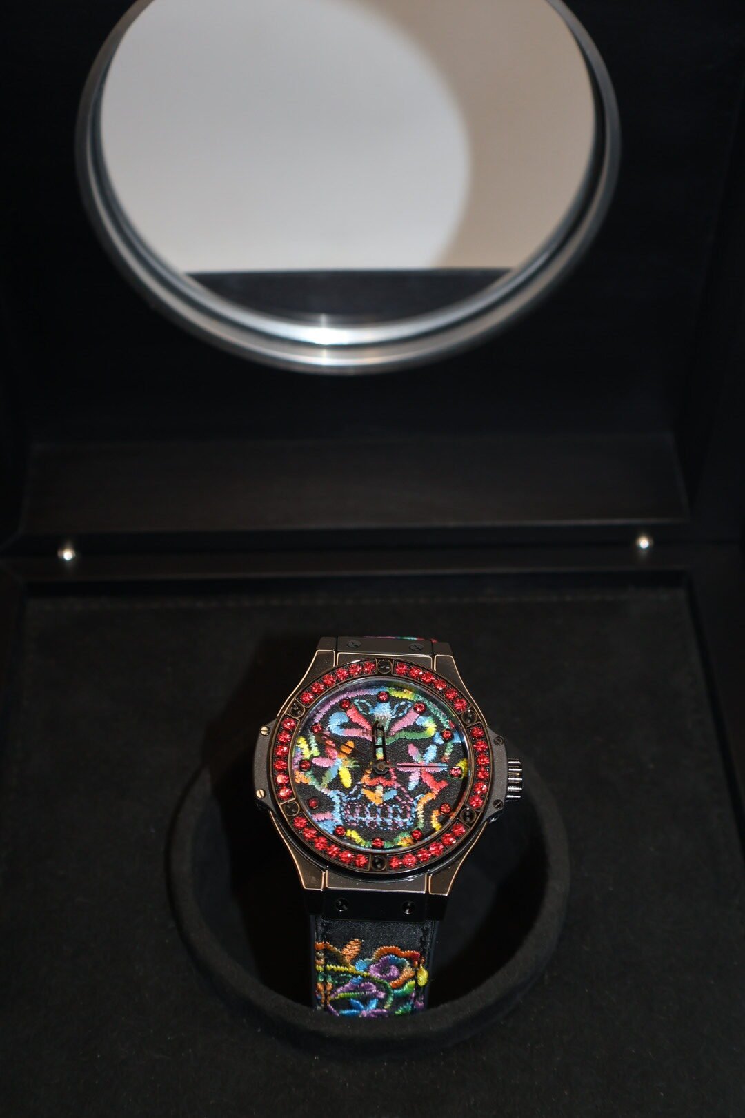 HUBLOT - RELOJ BIG BANG BRODERIE SUGAR SKULL