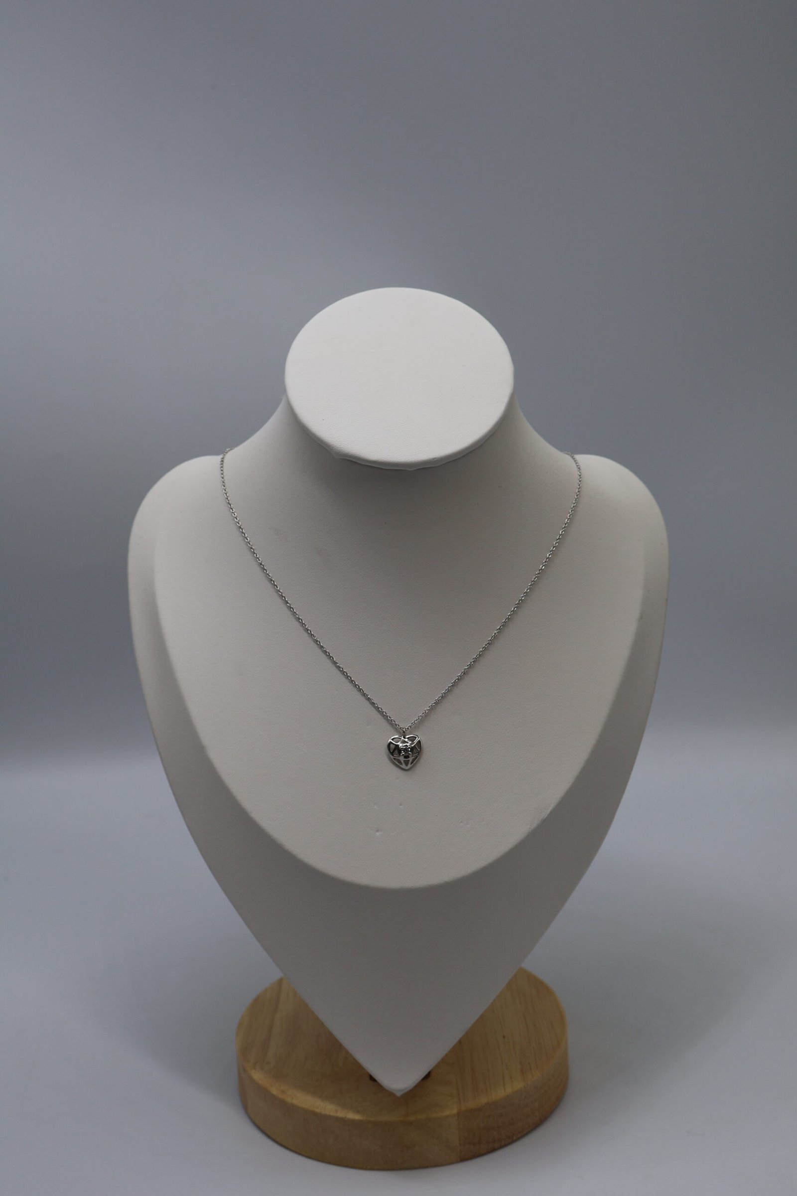TIFFANY & CO - COLLAR