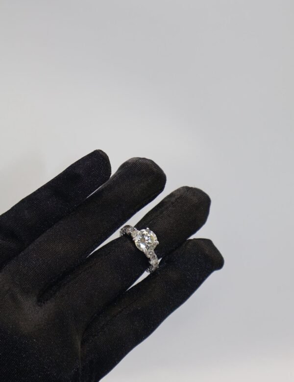 ANILLO DE COMPROMISO