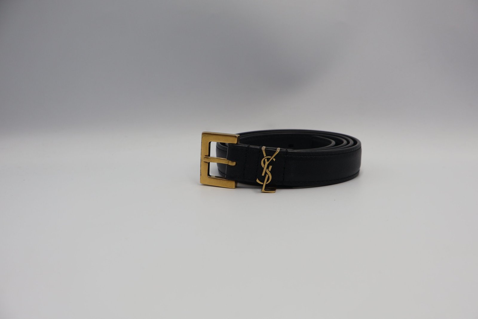 SAINT LAURENT - CINTURON CASSANDRE