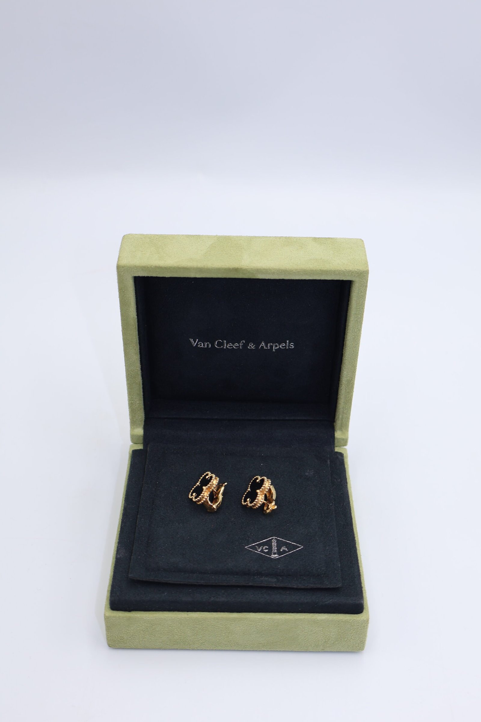 VAN CLEEF - ARETES MAGIC ALHAMBRA