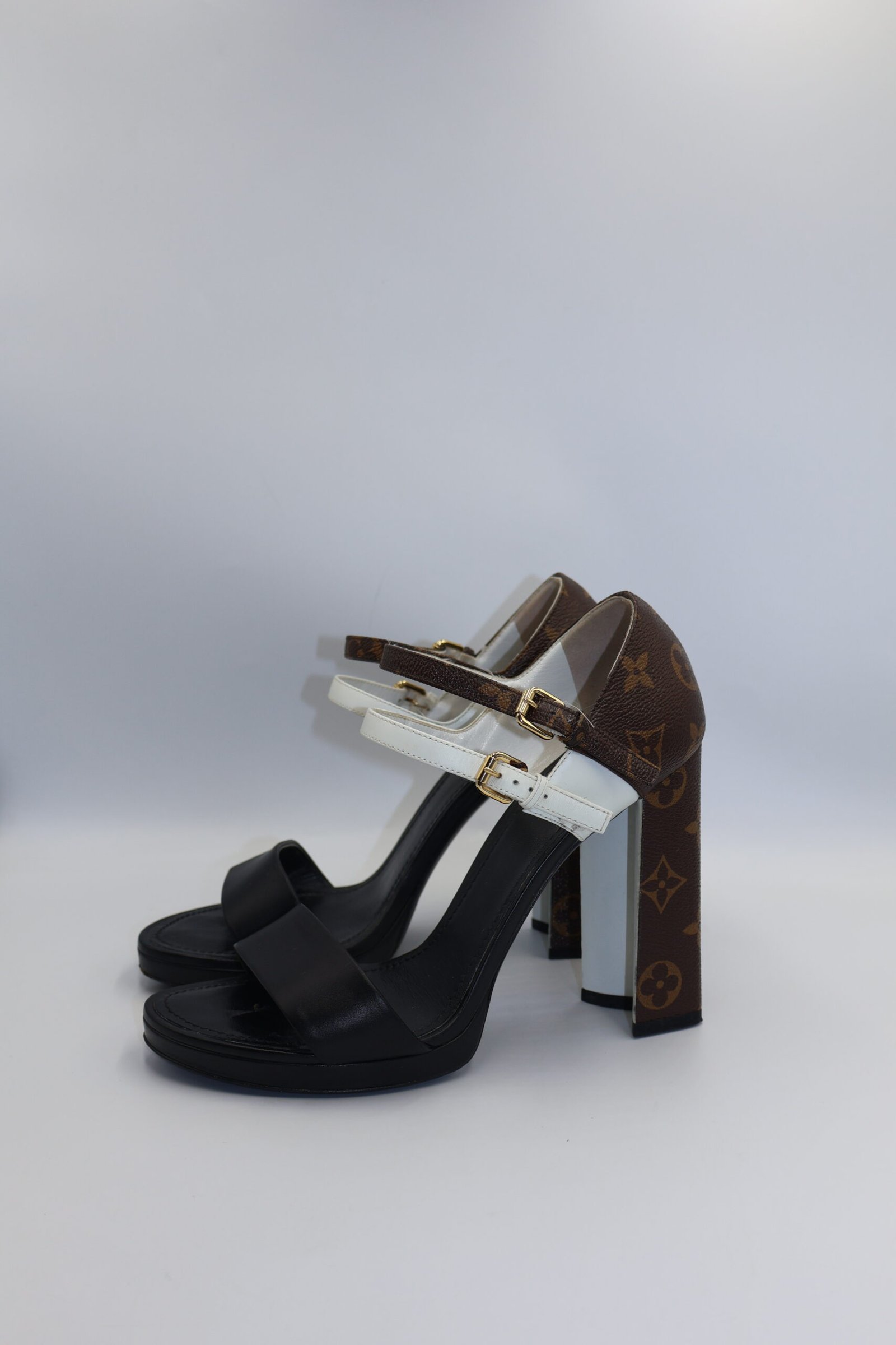 LOUIS VUITTON - TACONES SHOPSELL